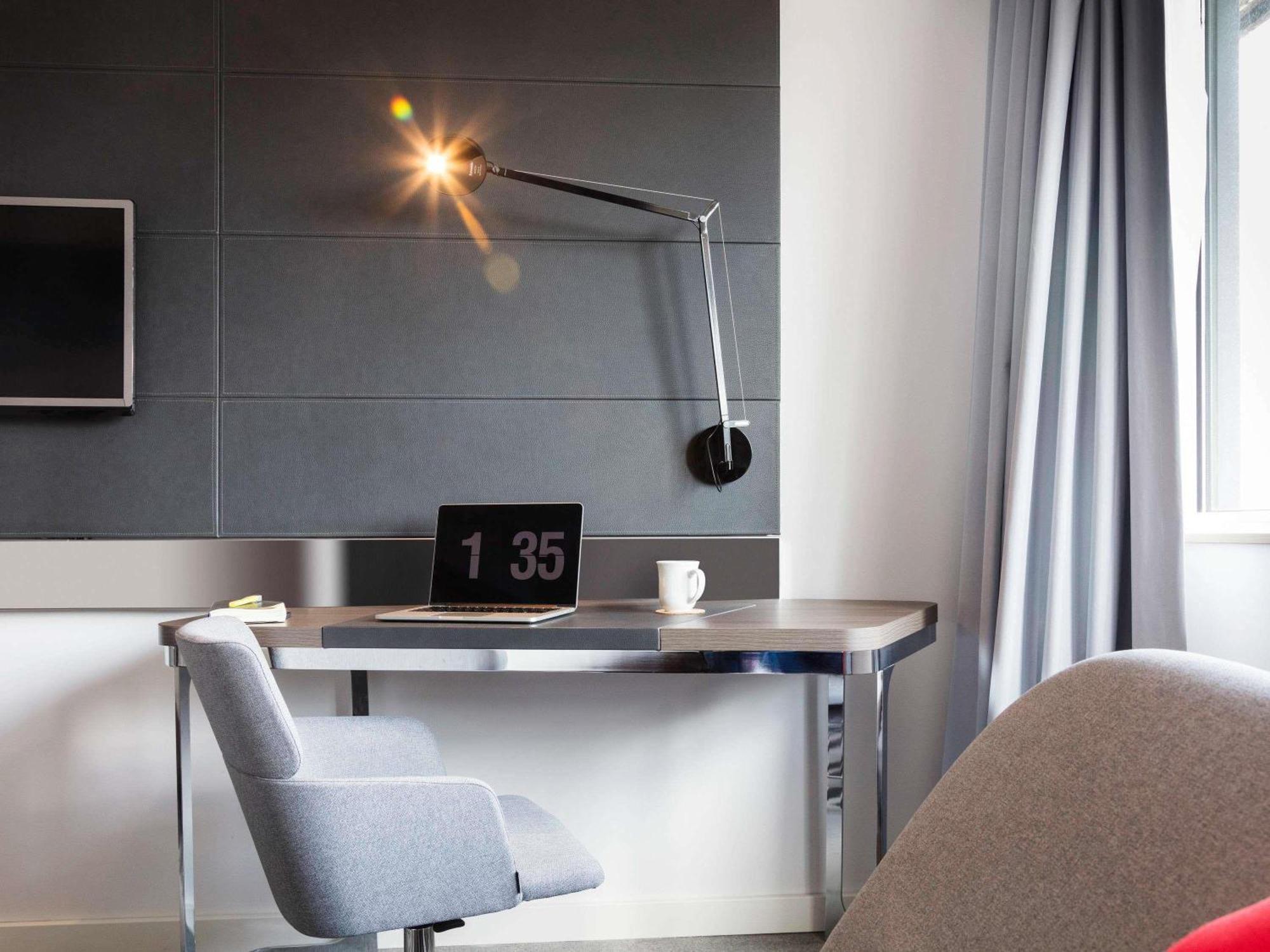 Hotel Novotel Centre 4*